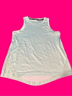 Nike Women’s Light Teal Athletic Tank Top